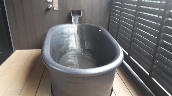 onsen bath